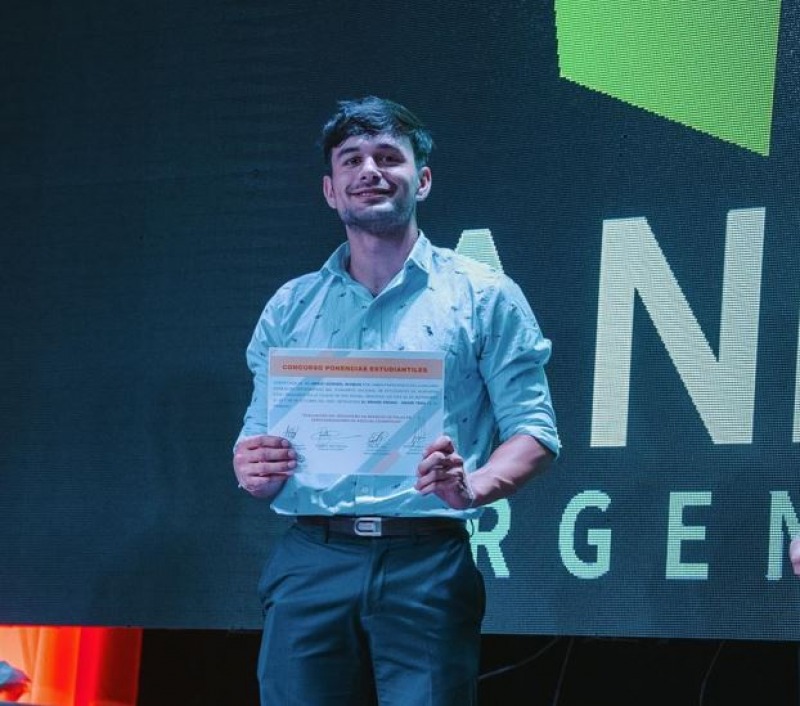Ingeniero olavarriense fue premiado en dos congresos